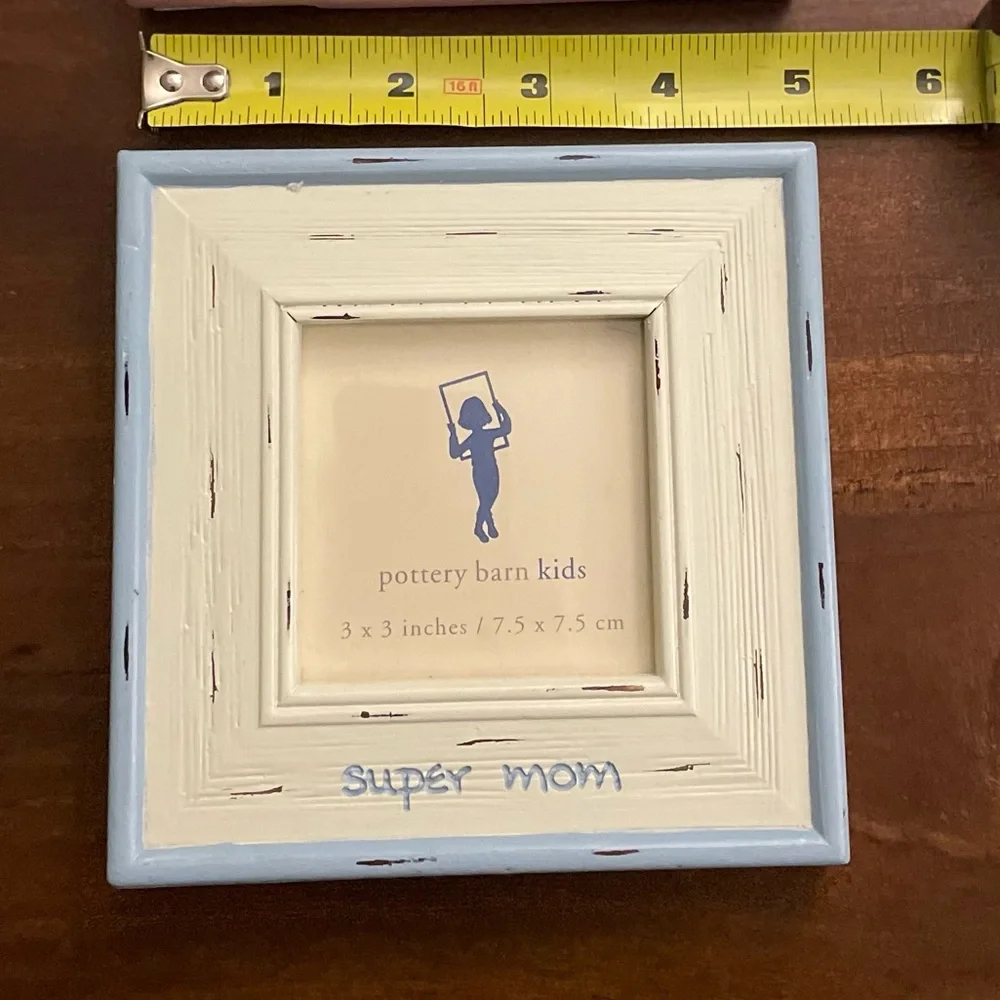 NWOT Pottery Barn “Super Mom” Photo Frame